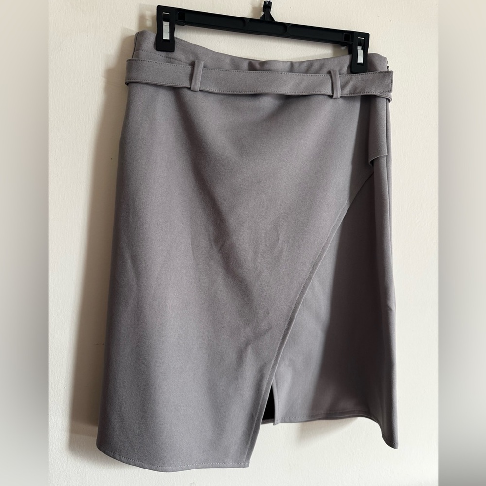 Elegant Gray Women's Skirt